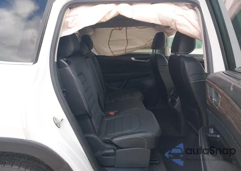 2024 Volkswagen Atlas 2.0T Sel from USA, damaged, VIN 1V2BR2CA5RC511583